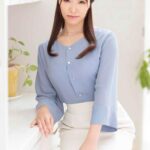 【灰原かほ】母の色香、息子の同級生に